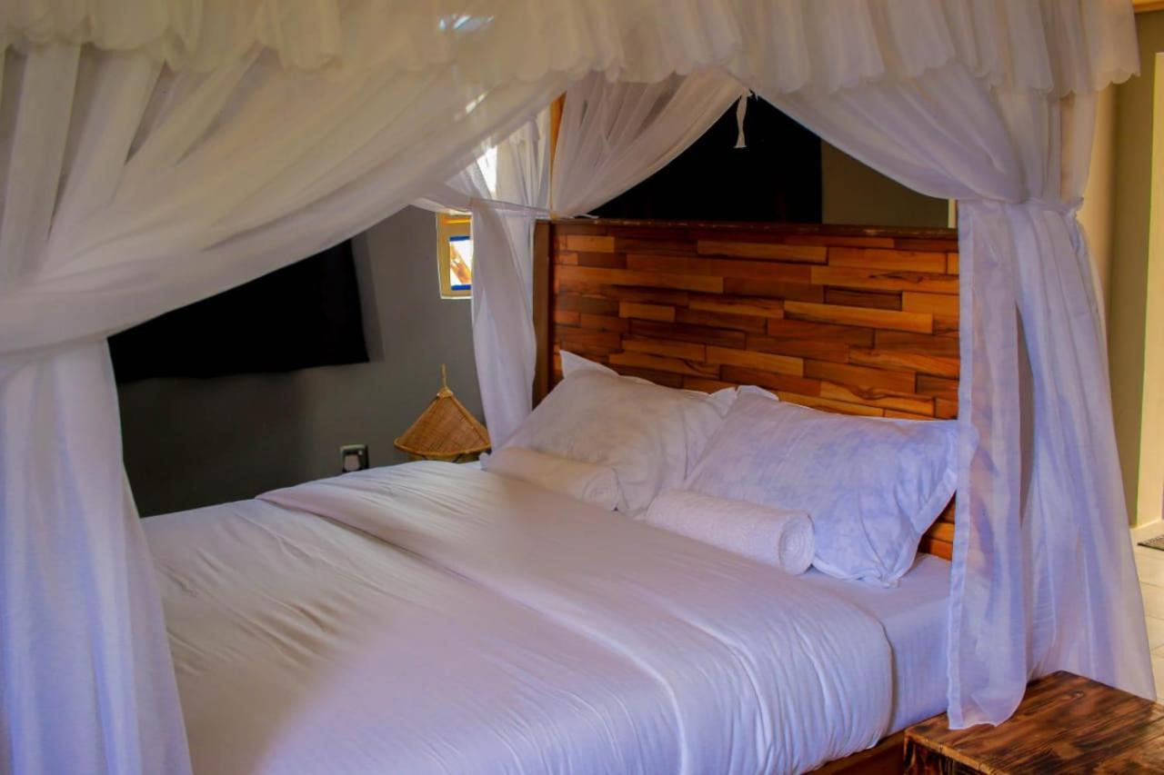 Amanya 3-Bedroom Hut Amboseli Luaran gambar
