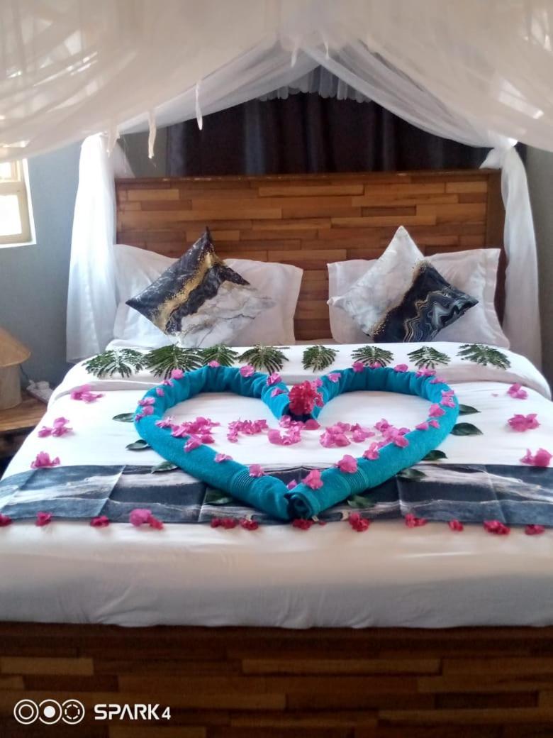 Amanya 3-Bedroom Hut Amboseli Luaran gambar